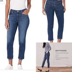 ⭐️Levi’s boyfriend jeans sculpt hypersoft nwt size 16/ 33x27
